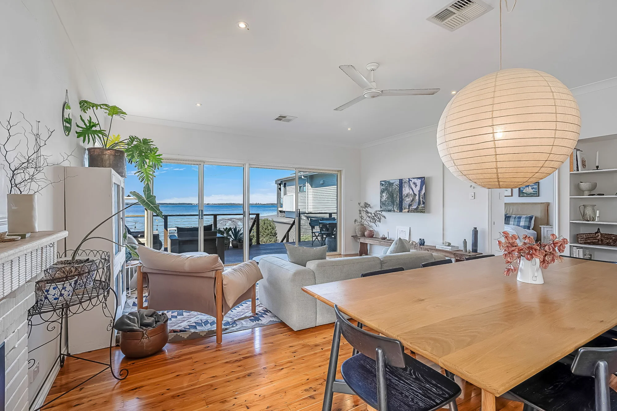 14 Grant Road, Coal Point, NSW 2283