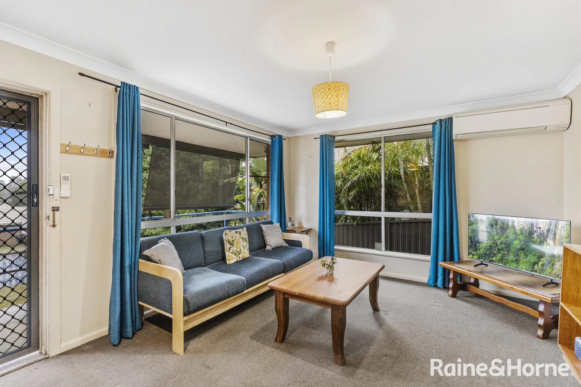 14 Henry Parkes Drive, Berkeley Vale, NSW 2261