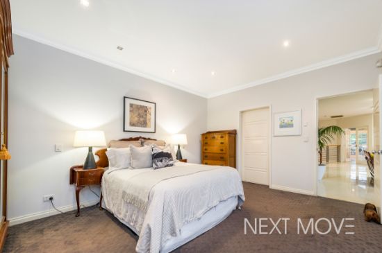 14 Hope Road, Ardross, WA 6153