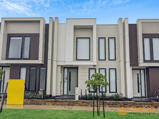 14 Khillari Circuit, Clyde North, Vic 3978