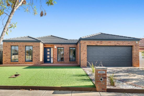 14 Ladybird Crescent, Point Cook, Vic 3030