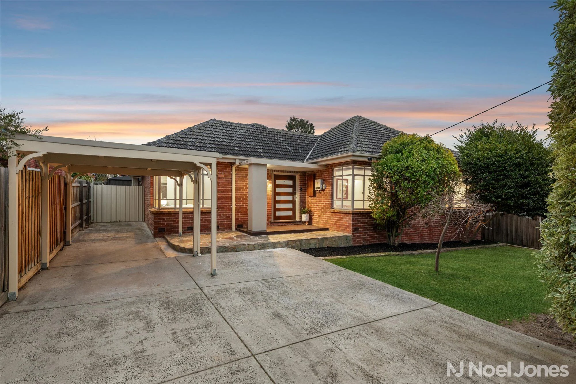 14 Lawrence Street, Blackburn South, Vic 3130