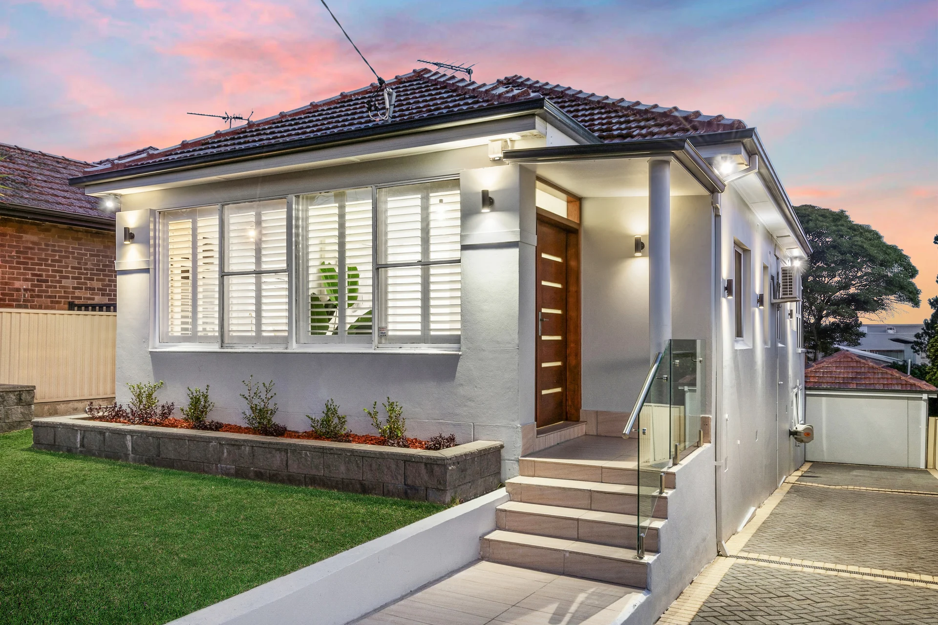 14 Pacific Street, Kingsgrove, NSW 2208