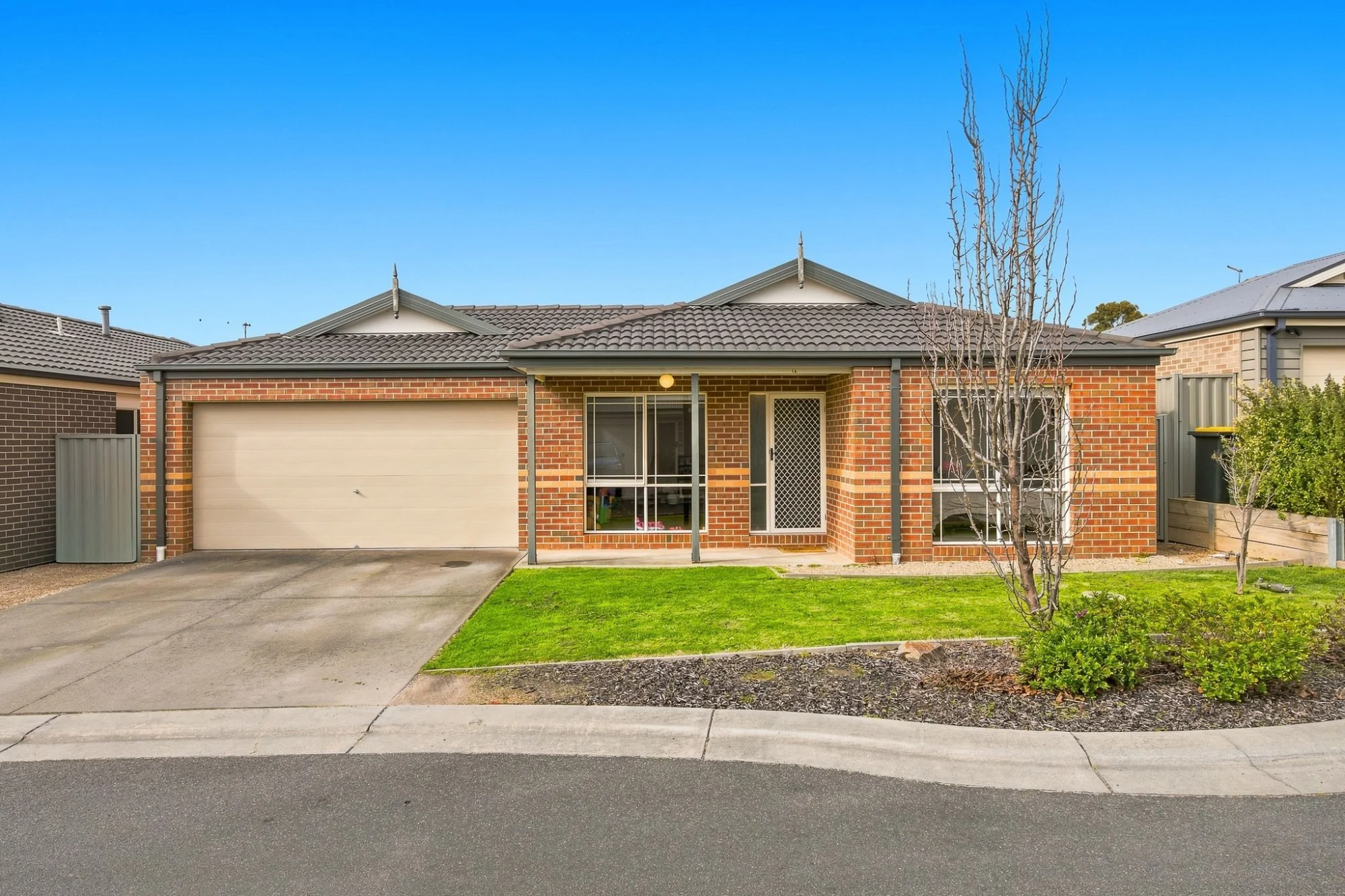 14 Southampton Drive, Langwarrin VIC 3910