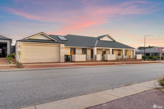 14 Strathclyde Circuit, Champion Lakes, WA 6111