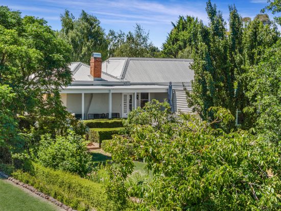 14 Talbot Road, Clunes, Vic 3370