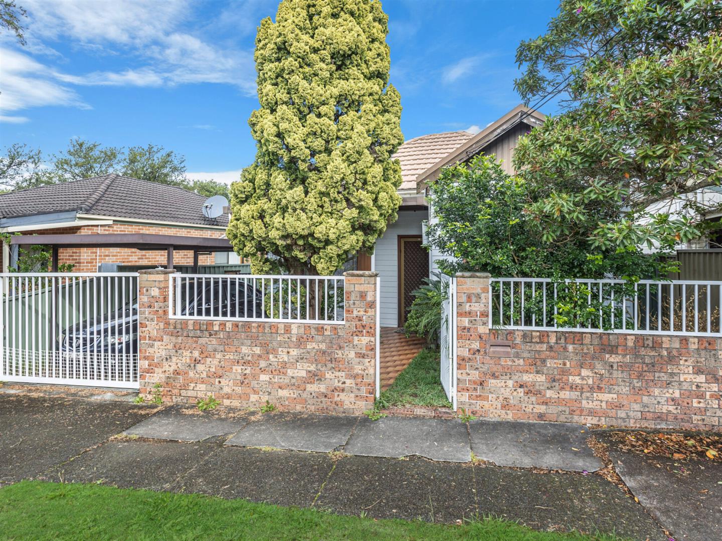 14 Watkin Street, Hurlstone Park, NSW 2193 14 Watkin Street, Hurlstone Park, NSW 2193