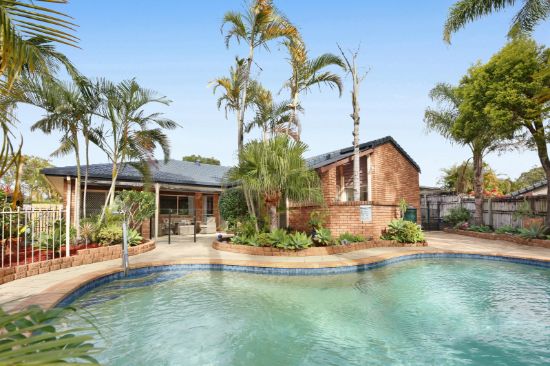 140 Glen Eagles Drive, Robina, Qld 4226