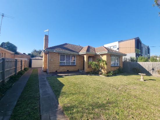 140 Tucker Road, Bentleigh, Vic 3204