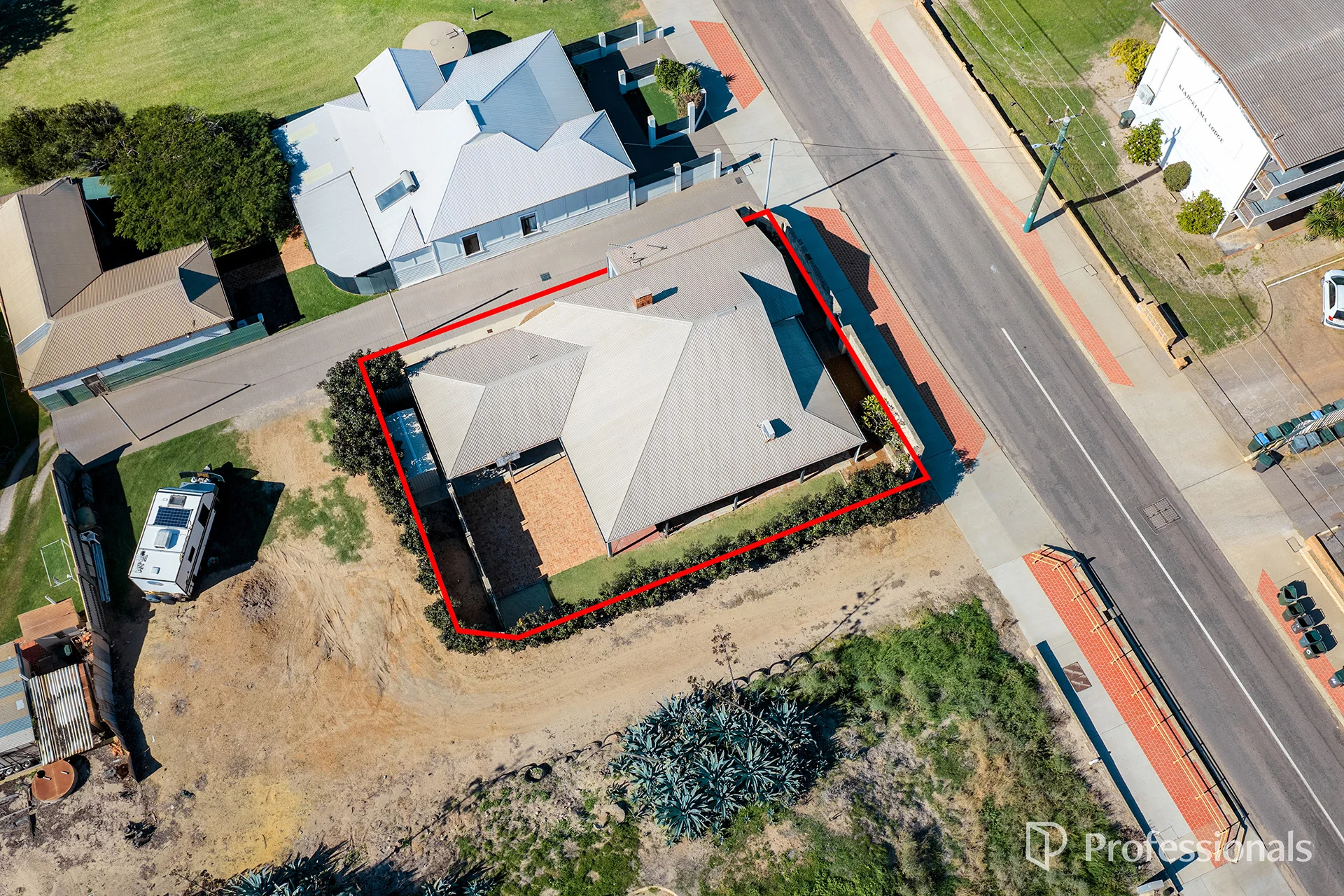 142 Augustus Street, Geraldton, WA 6530