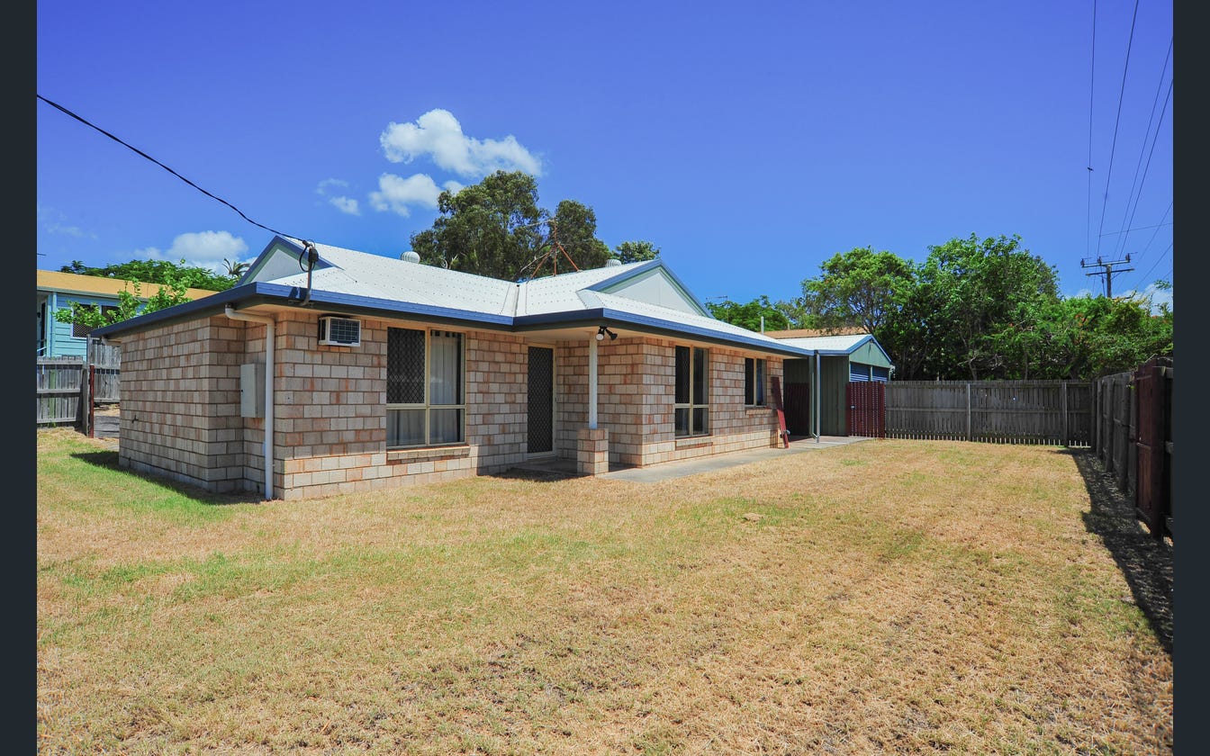 143 Barney Street, Barney Point, Qld 4680