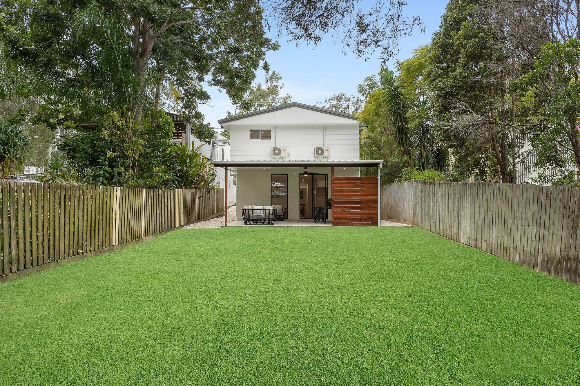 143 Oceana Terrace, Lota, Qld 4179
