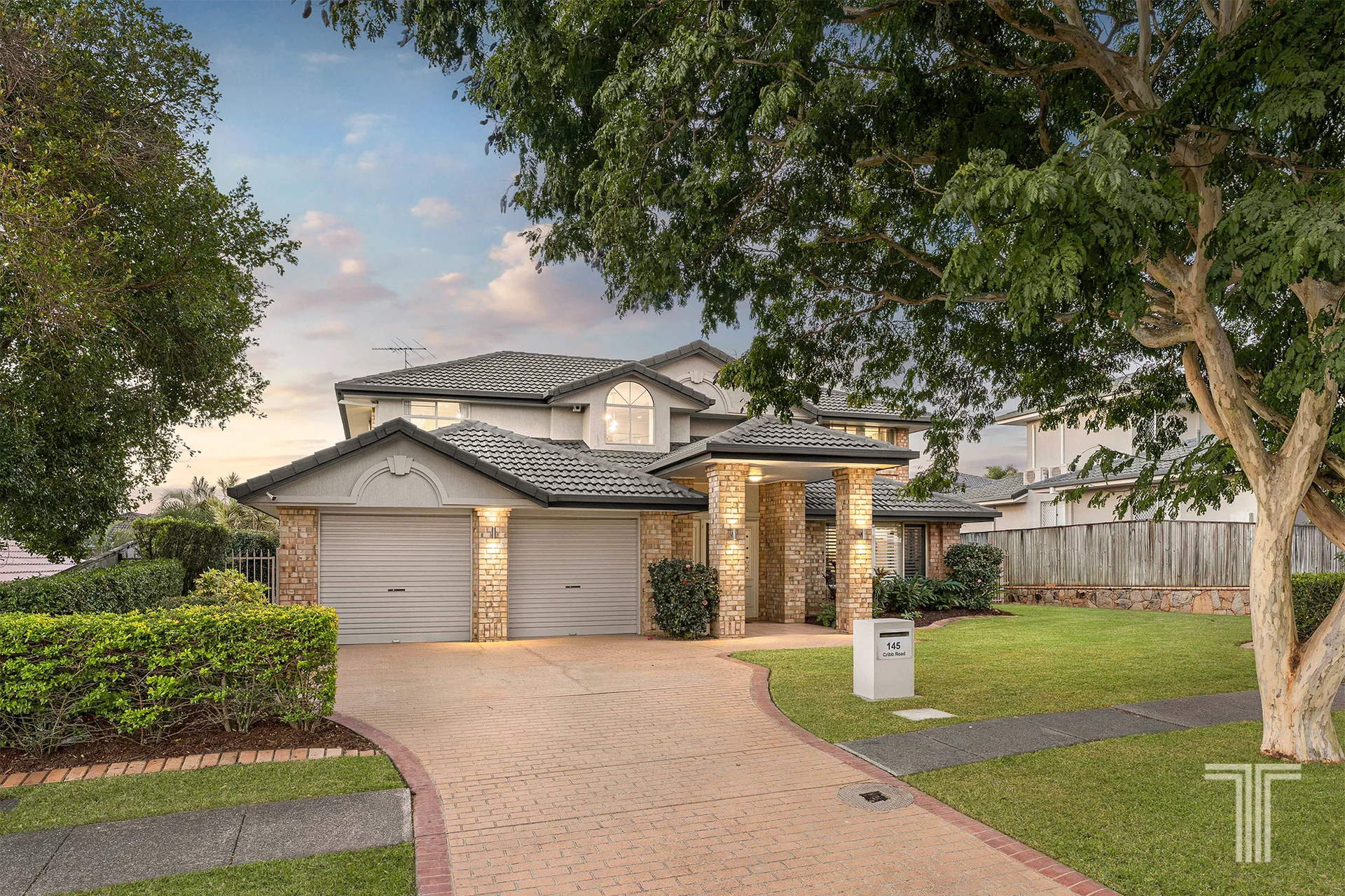 145 Cribb Road, Carindale, Qld 4152