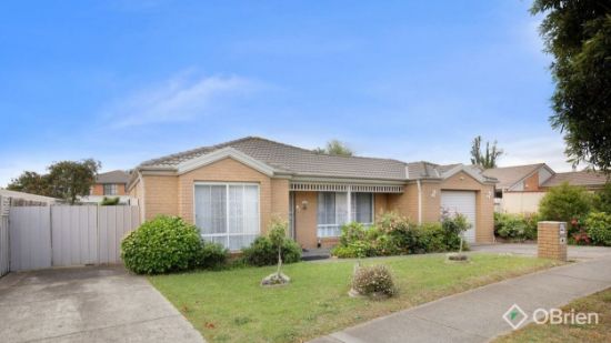 146 Lawless Drive, Cranbourne, Vic 3977