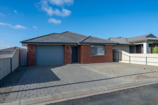 14A Chapple Street, Moonta Bay, SA 5558