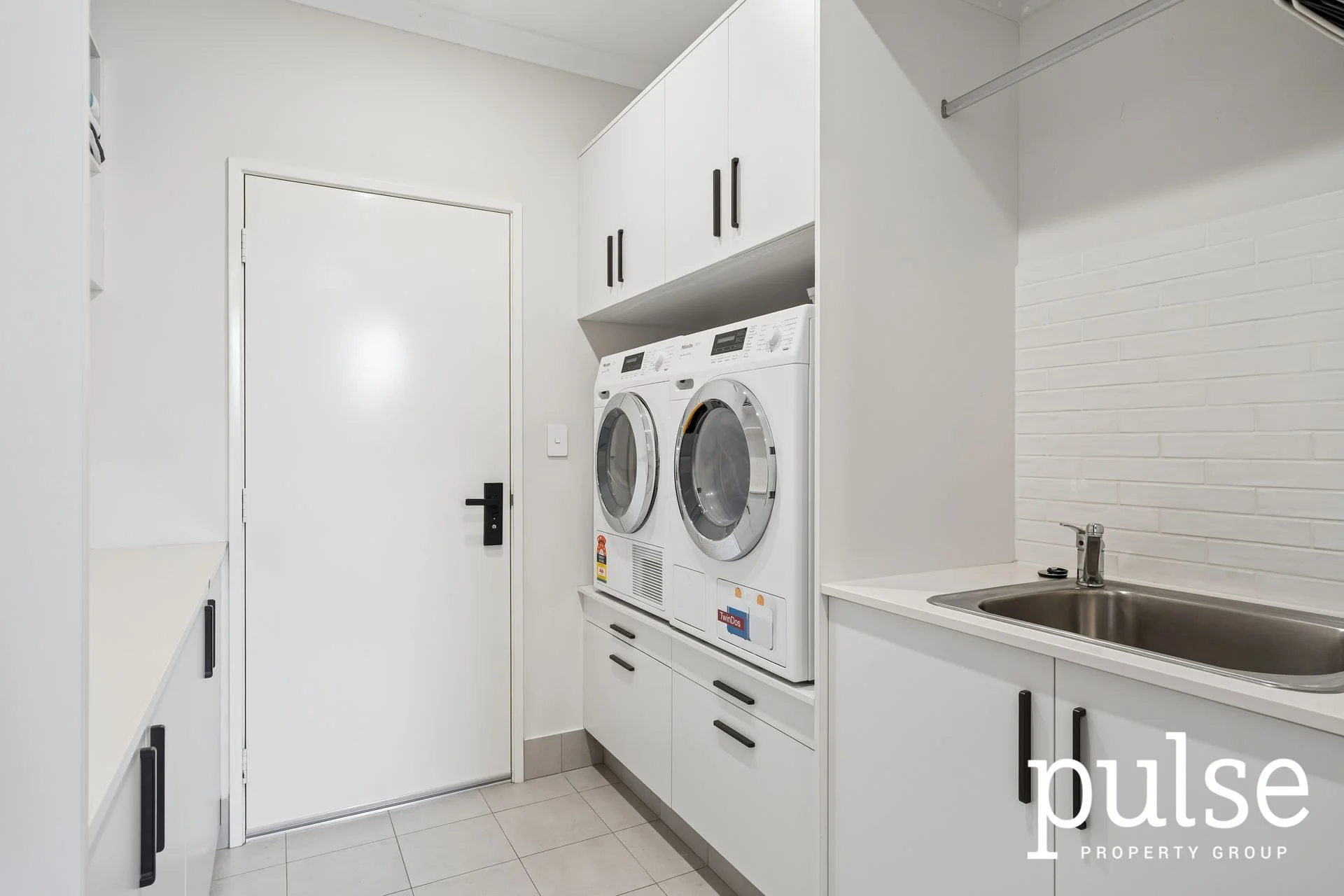 14B Parian Place, Rossmoyne, WA 6148