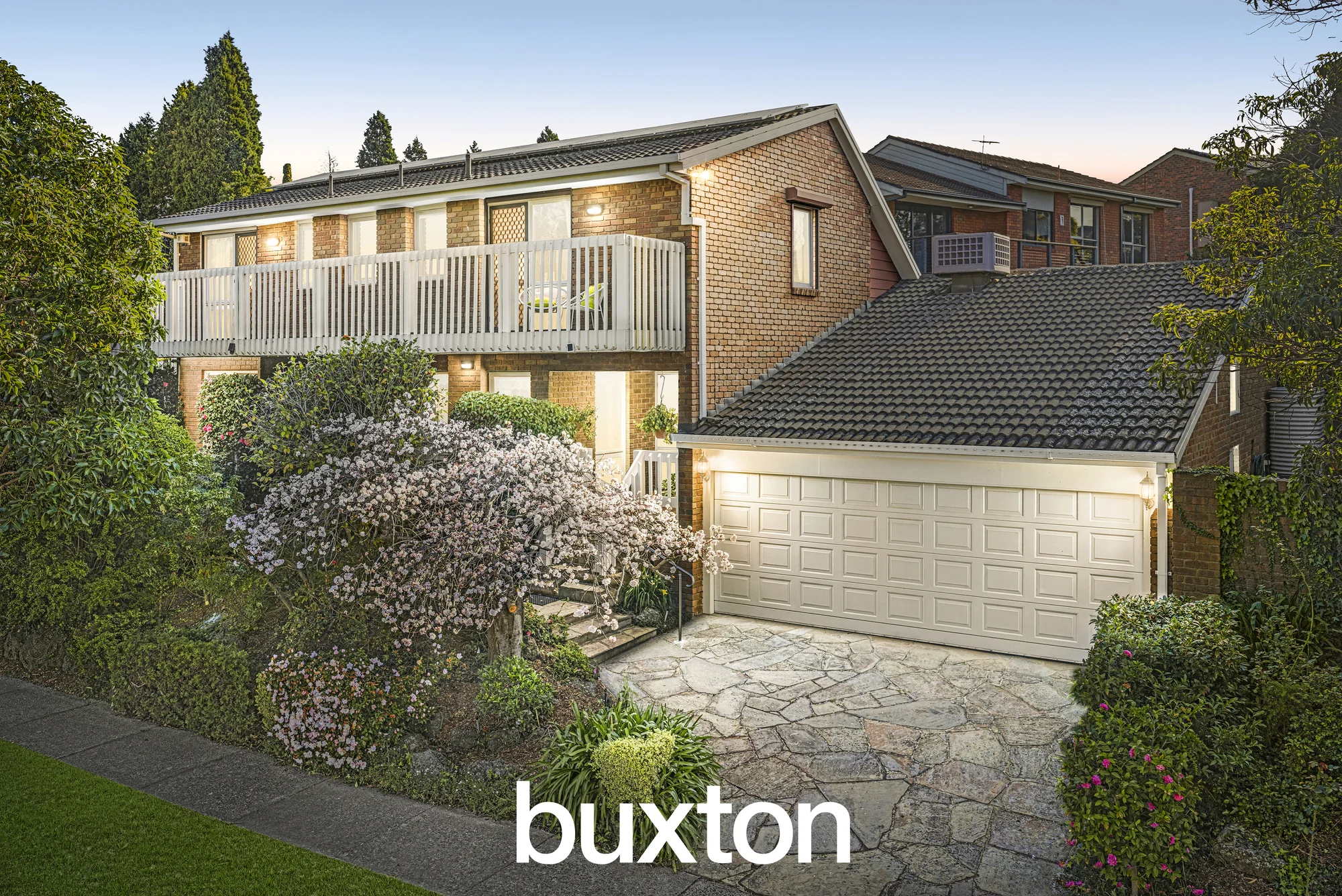 15 Bellara Way, Wheelers Hill, Vic 3150
