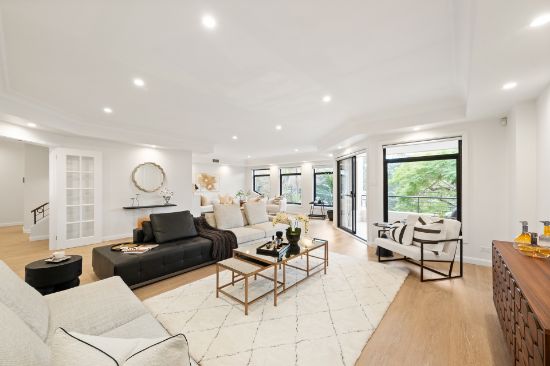 15 Carlyle Road, East Lindfield, NSW 2070