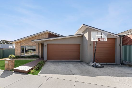 15 Caviar Court, Miners Rest, Vic 3352