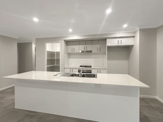 15 Conquest Cl, Rutherford, NSW 2320