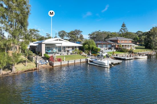 15 Corang Avenue, Sussex Inlet, NSW 2540