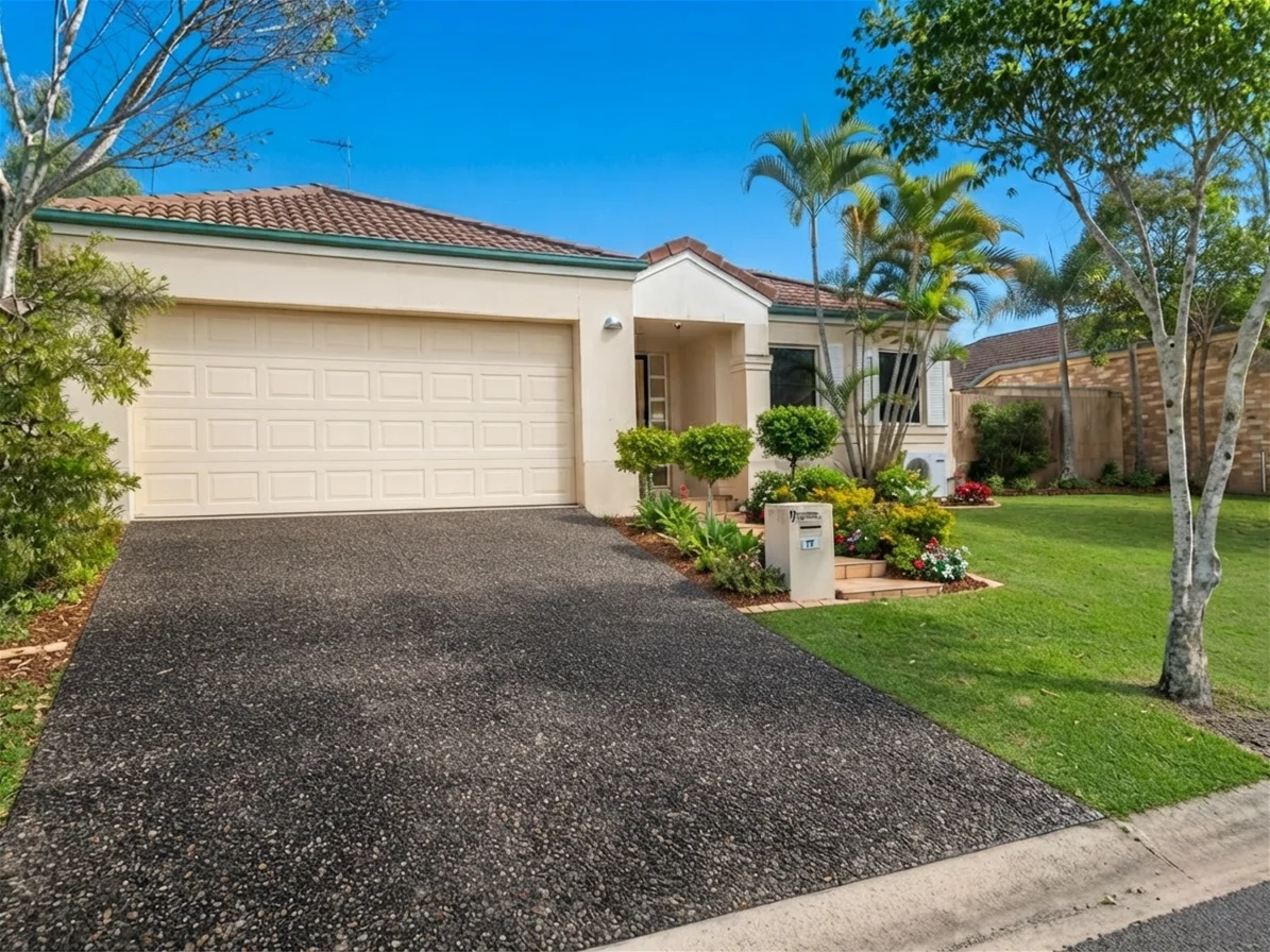 15 Corina Close, Robina, Qld 4226