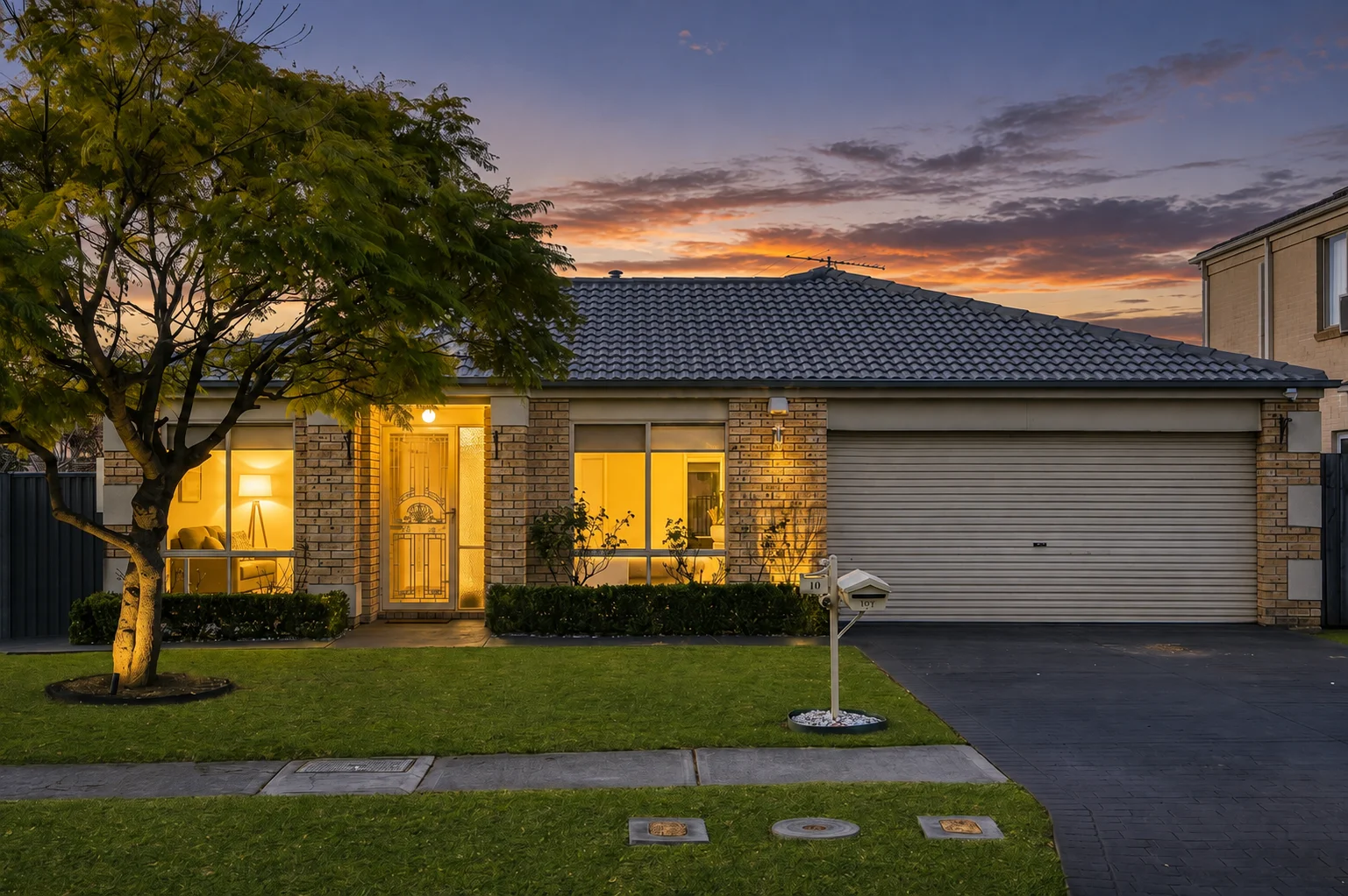 15 Dalmeny Drive, Prestons, NSW 2170