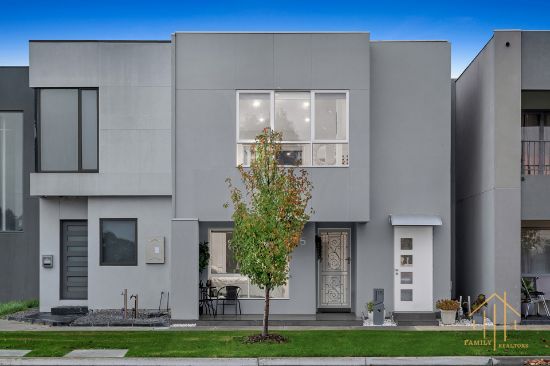 15 Fergus Lane, Cranbourne West, Vic 3977