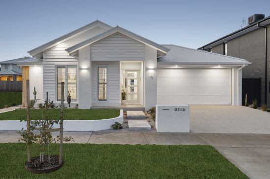15 Gahnia Drive, Armstrong Creek, Vic 3217