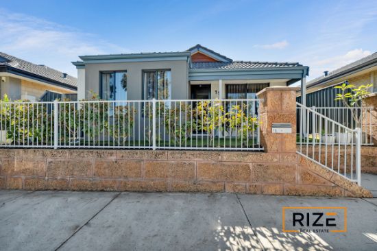 15 Grandis Boulevard, Banksia Grove, WA 6031