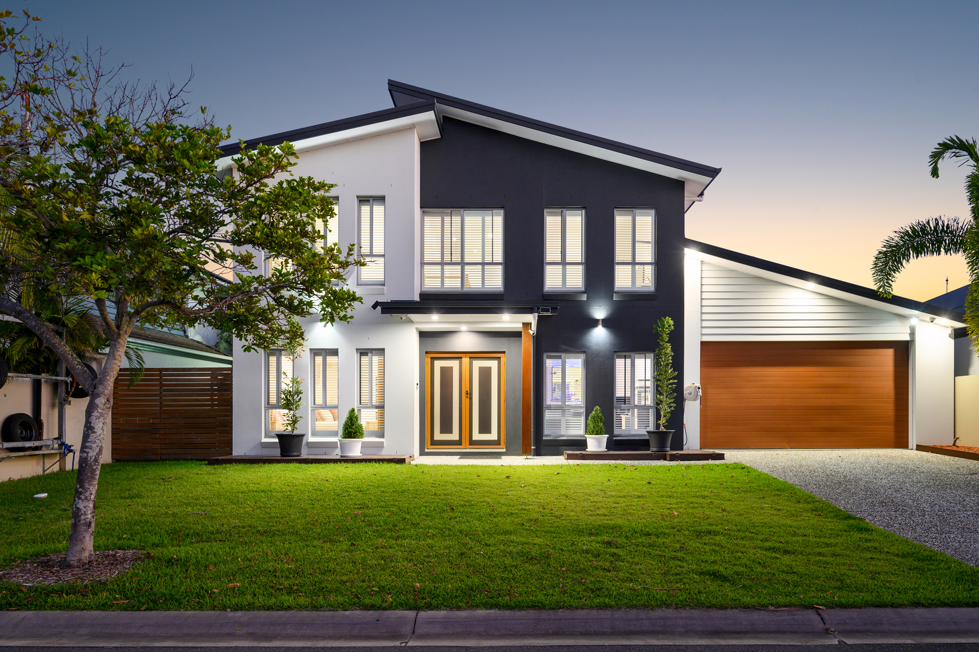 15 Harbourvue Court, Helensvale, Qld 4212 15 Harbourvue Court, Helensvale, Qld 4212