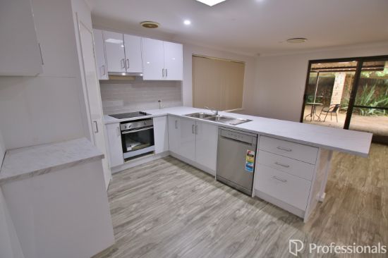 15 Jade Street, Mount Richon, WA 6112