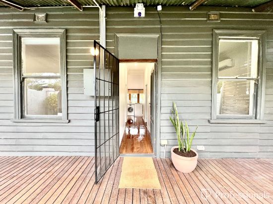15 James Street, Guildford, WA 6055