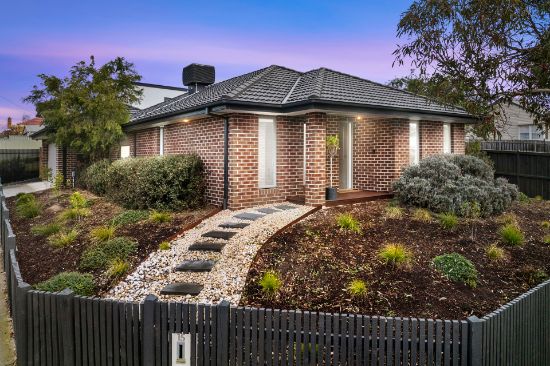 15 Lily Street, Hamlyn Heights, Vic 3215