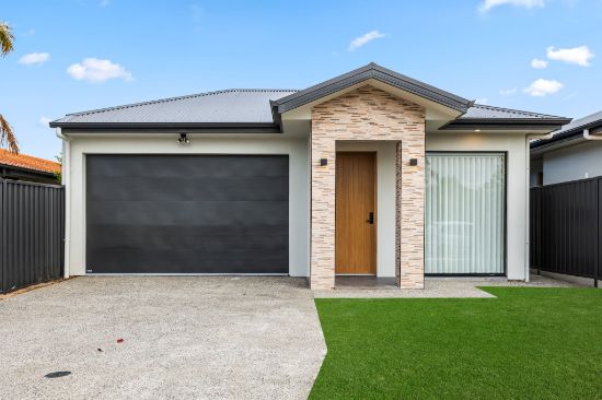 15 Lochside Drive, West Lakes, SA 5021