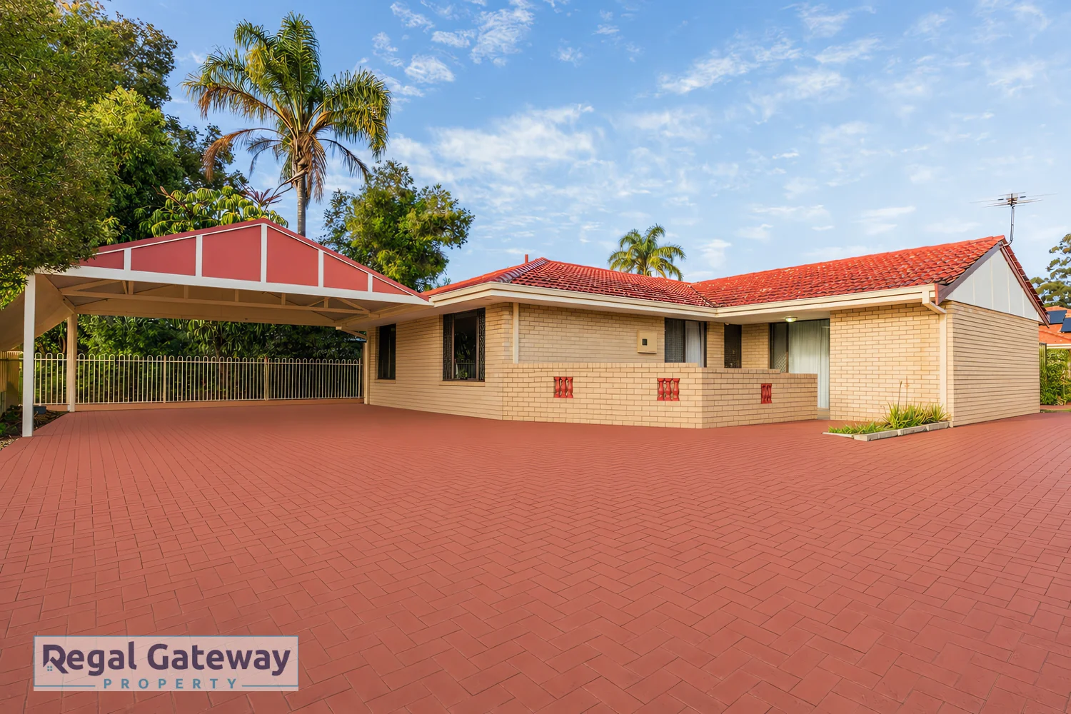 15 Parkfield Road, Kelmscott, WA 6111
