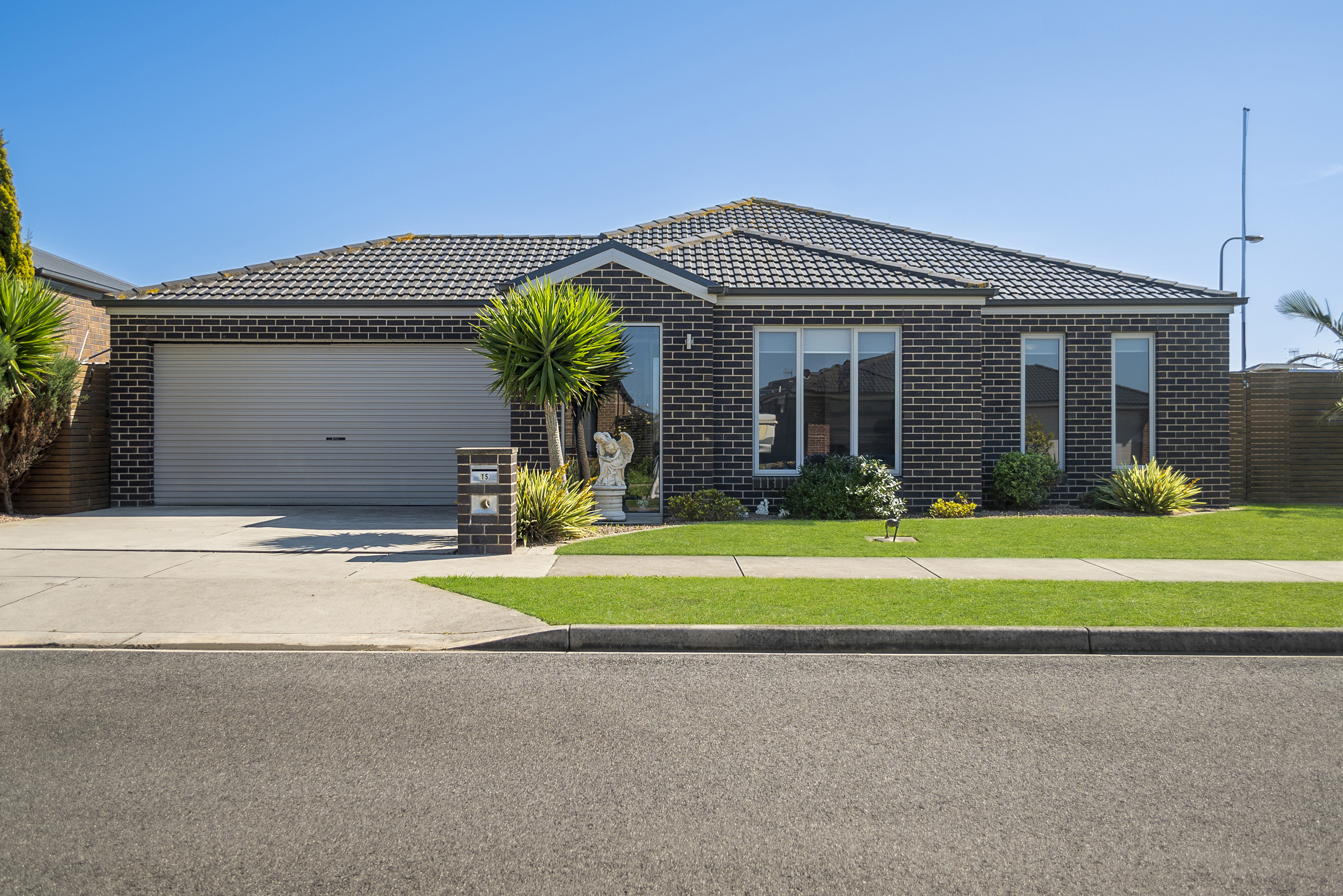 15 Quarry Road, Warrnambool, Vic 3280 15 Quarry Road, Warrnambool, Vic 3280