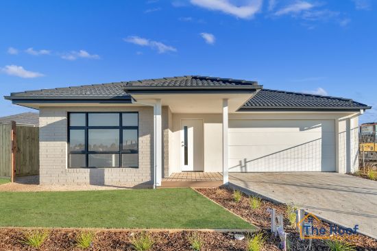 15 Rangeland Street, Mambourin, Vic 3024