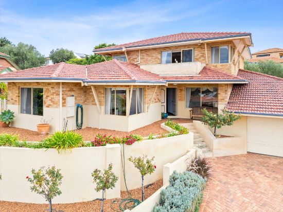 15 Rhodes Rise, Coogee, WA 6166