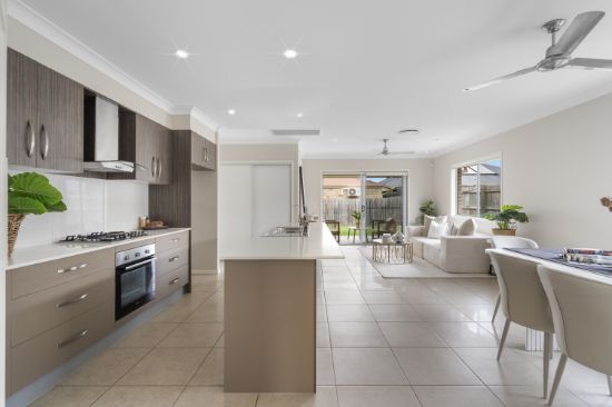 15 Riverstone Avenue, Logan Reserve, Qld 4133