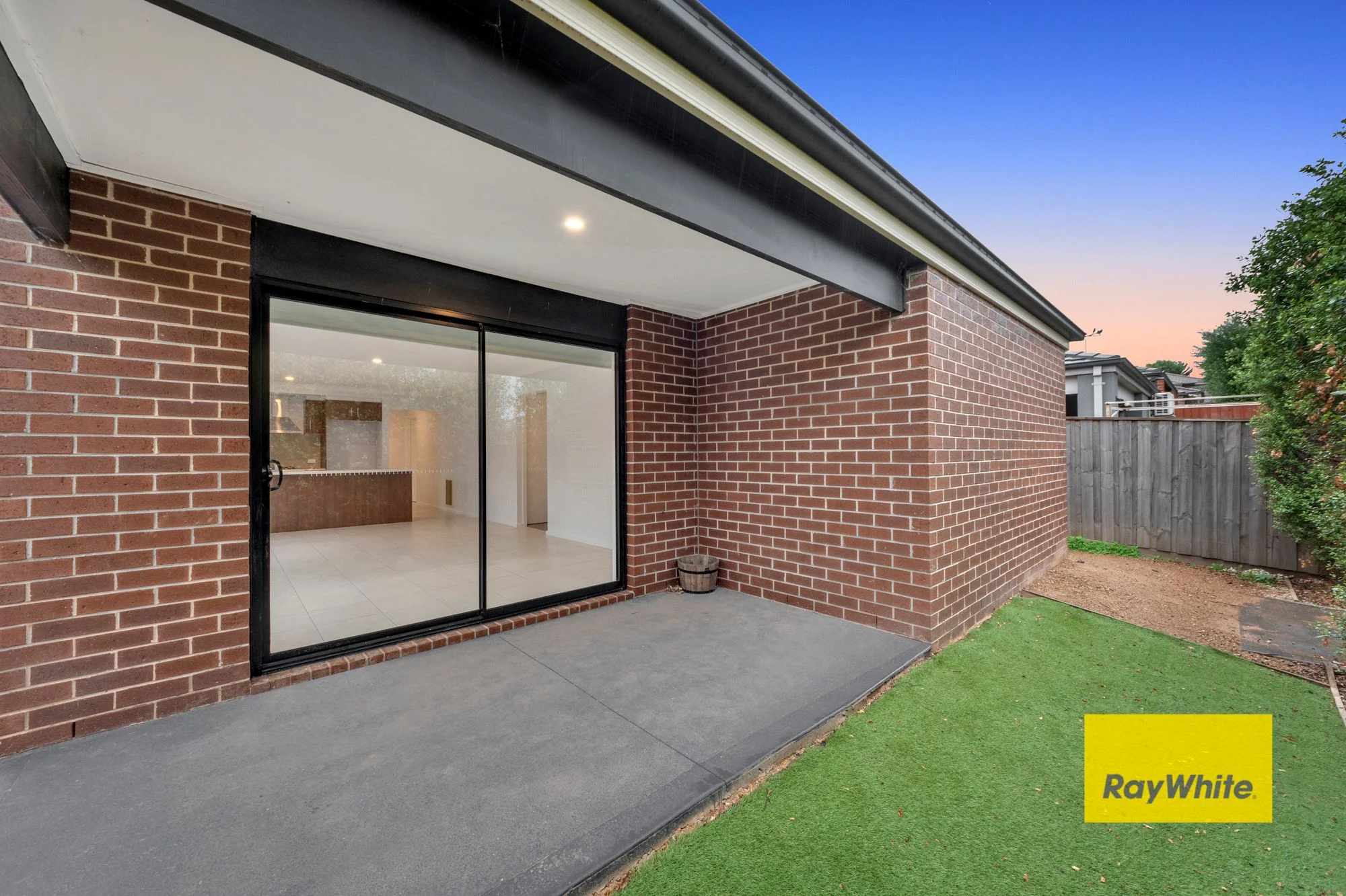 15 Scotchmer Crescent, Mernda VIC 3754