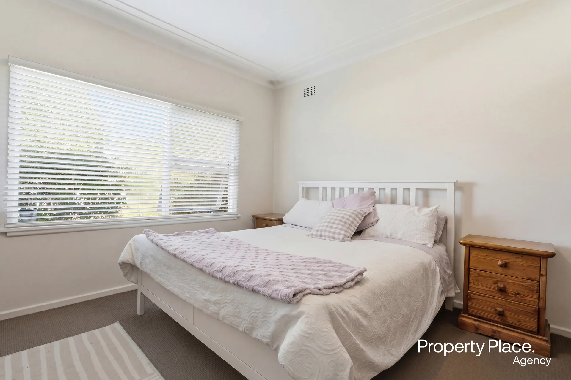 15 Thomas Street, Picnic Point, NSW 2213