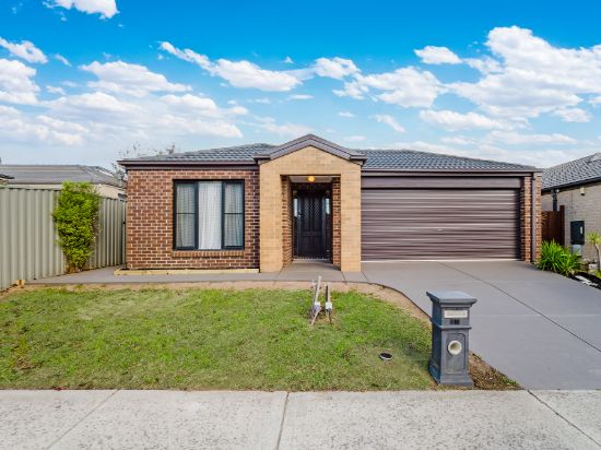 15 Wiltshire Avenue, Cranbourne East, Vic 3977