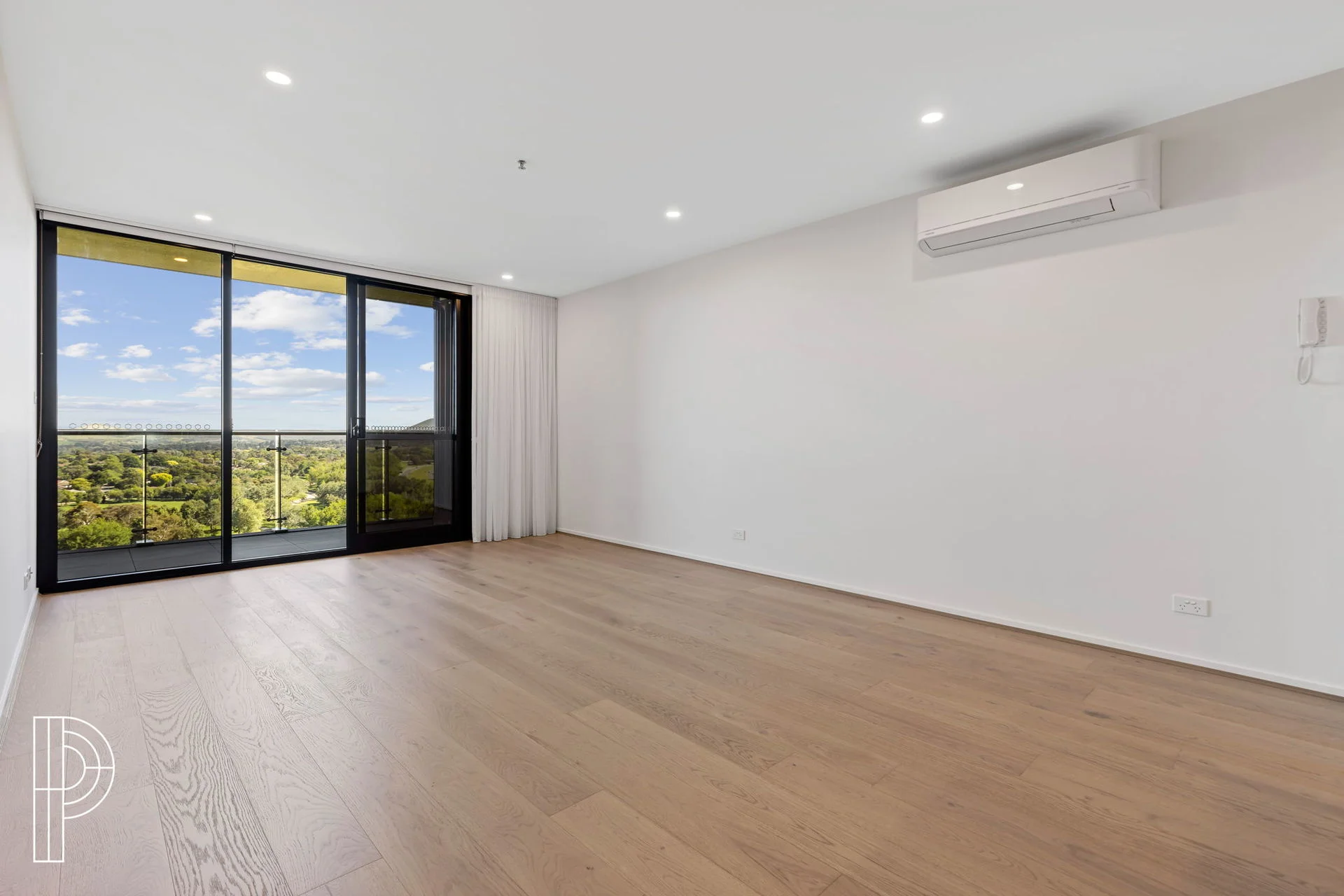 153/11 Irving Street, Phillip, ACT 2606