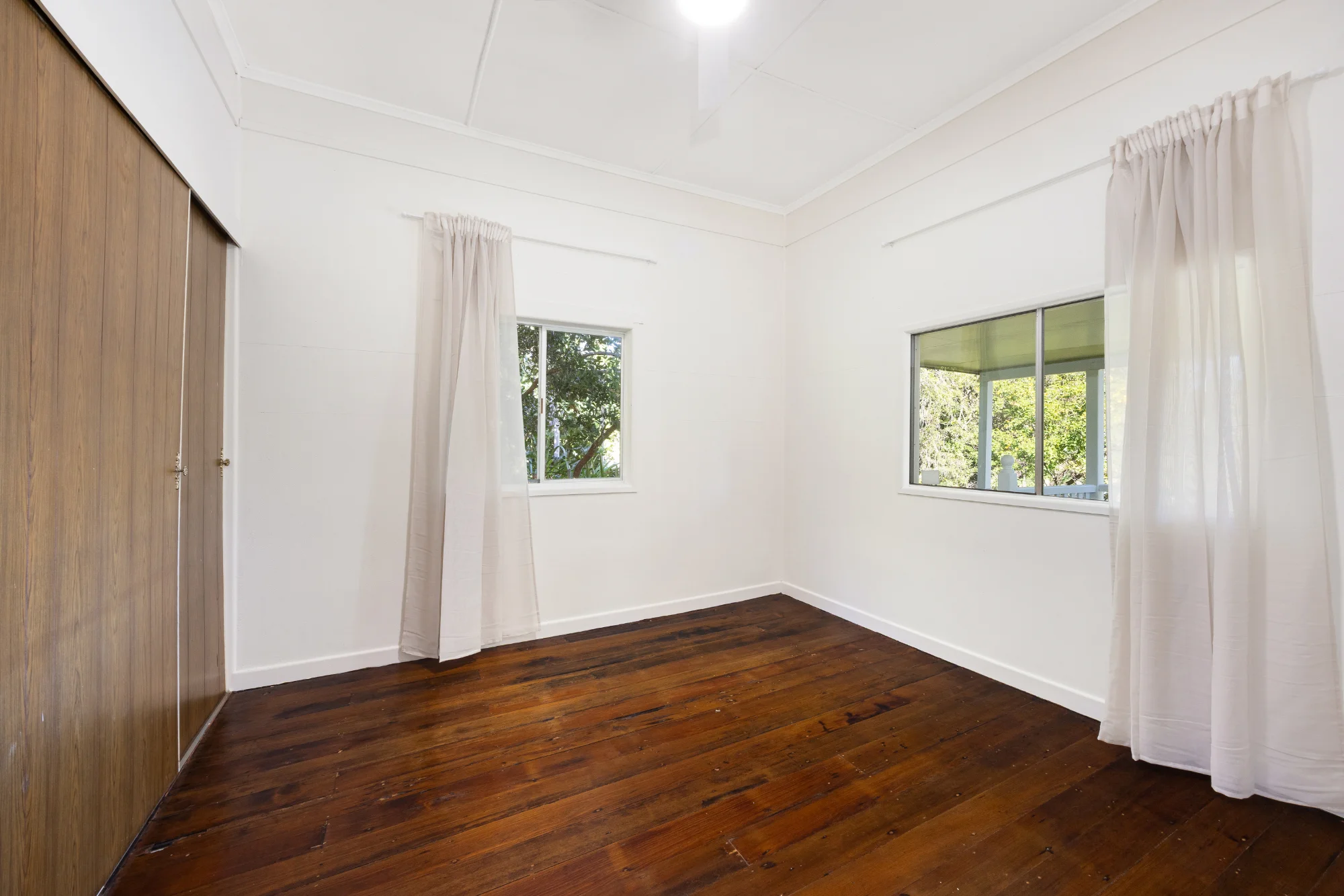 159 Empress Terrace, Bardon, Qld 4065