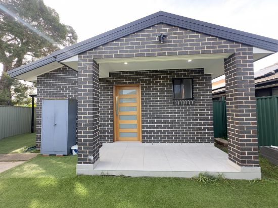 15A Hawthorn Street, St Johns Park, NSW 2176