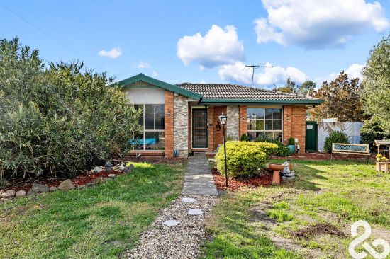 16 Barina Way, Mill Park, Vic 3082