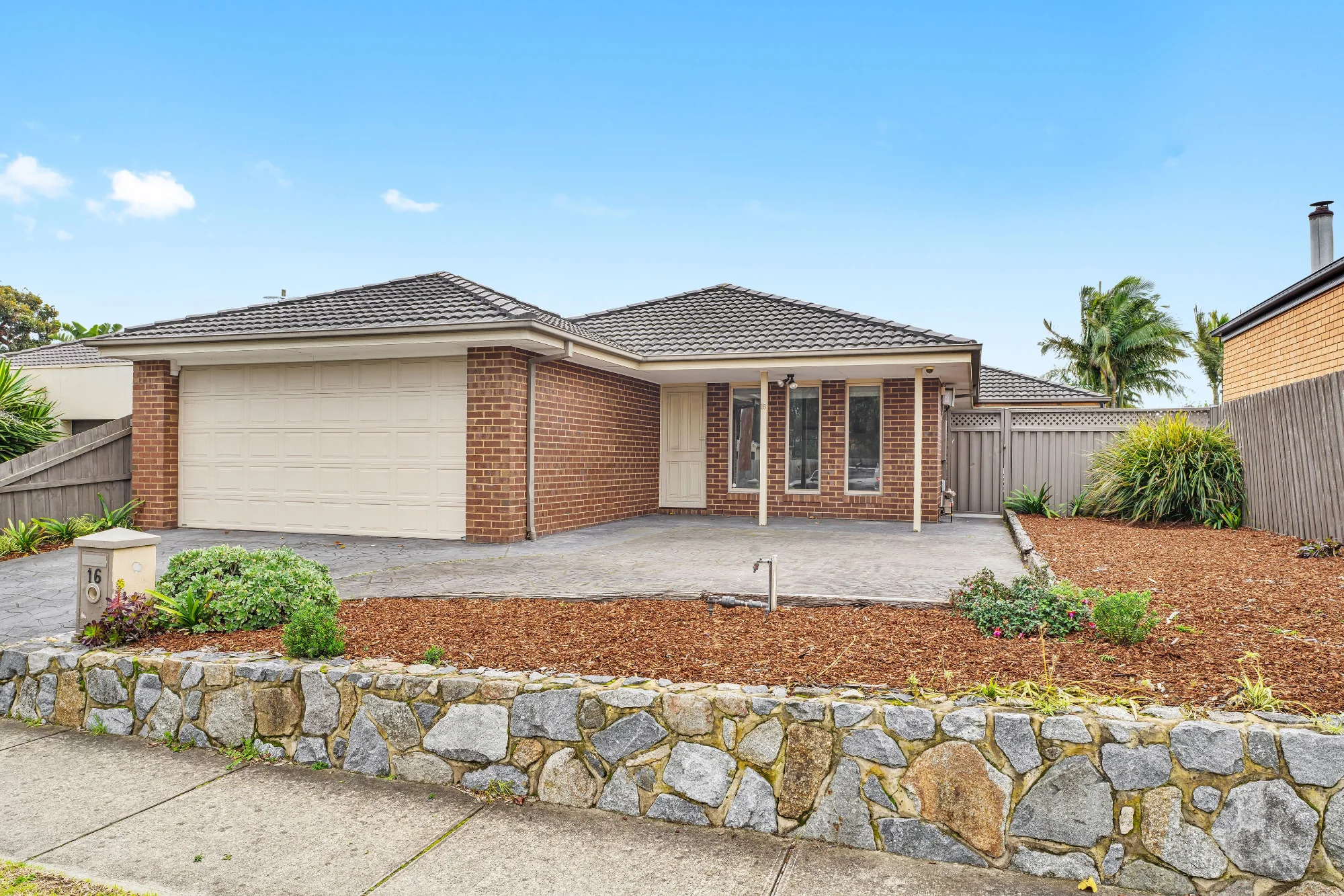 16 Bawden Street, Carrum Downs VIC 3201