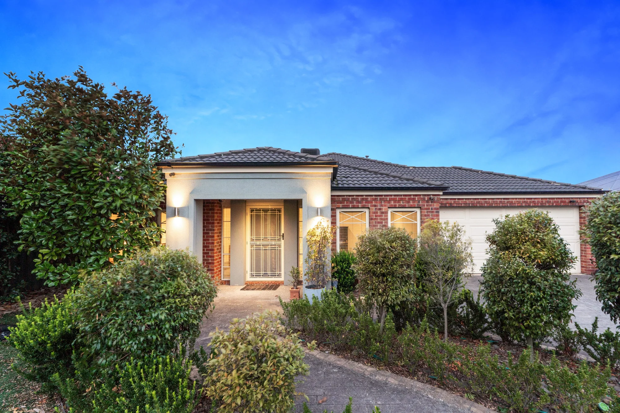 16 Beckett Way, Craigieburn VIC 3064