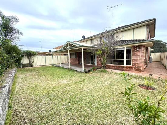 16 Blacksmith Close, Stanhope Gardens, NSW 2768